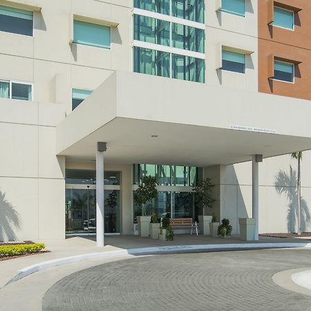 Holiday Inn Express Manzanillo By Ihg Buitenkant foto