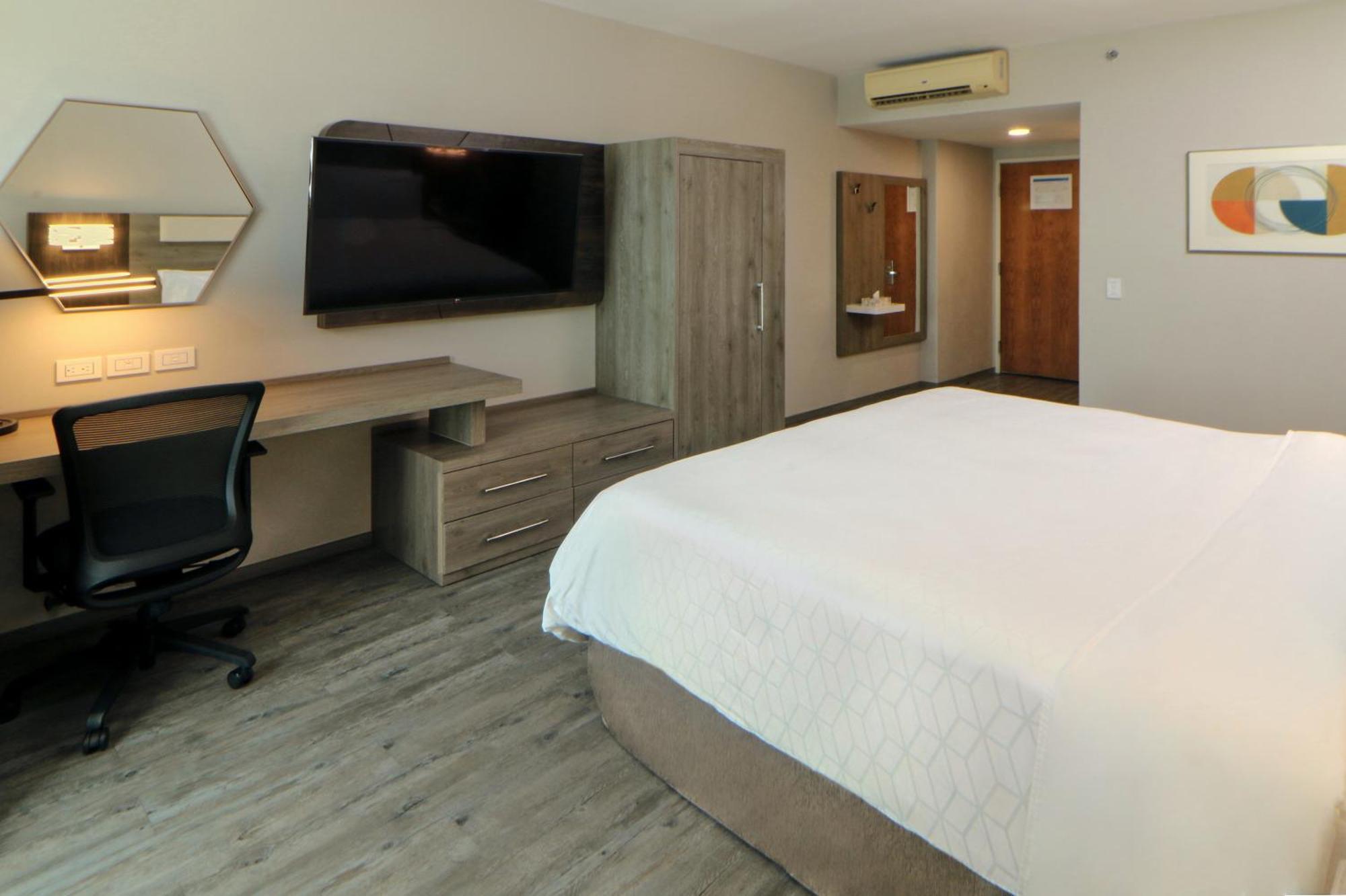Holiday Inn Express Manzanillo By Ihg Buitenkant foto
