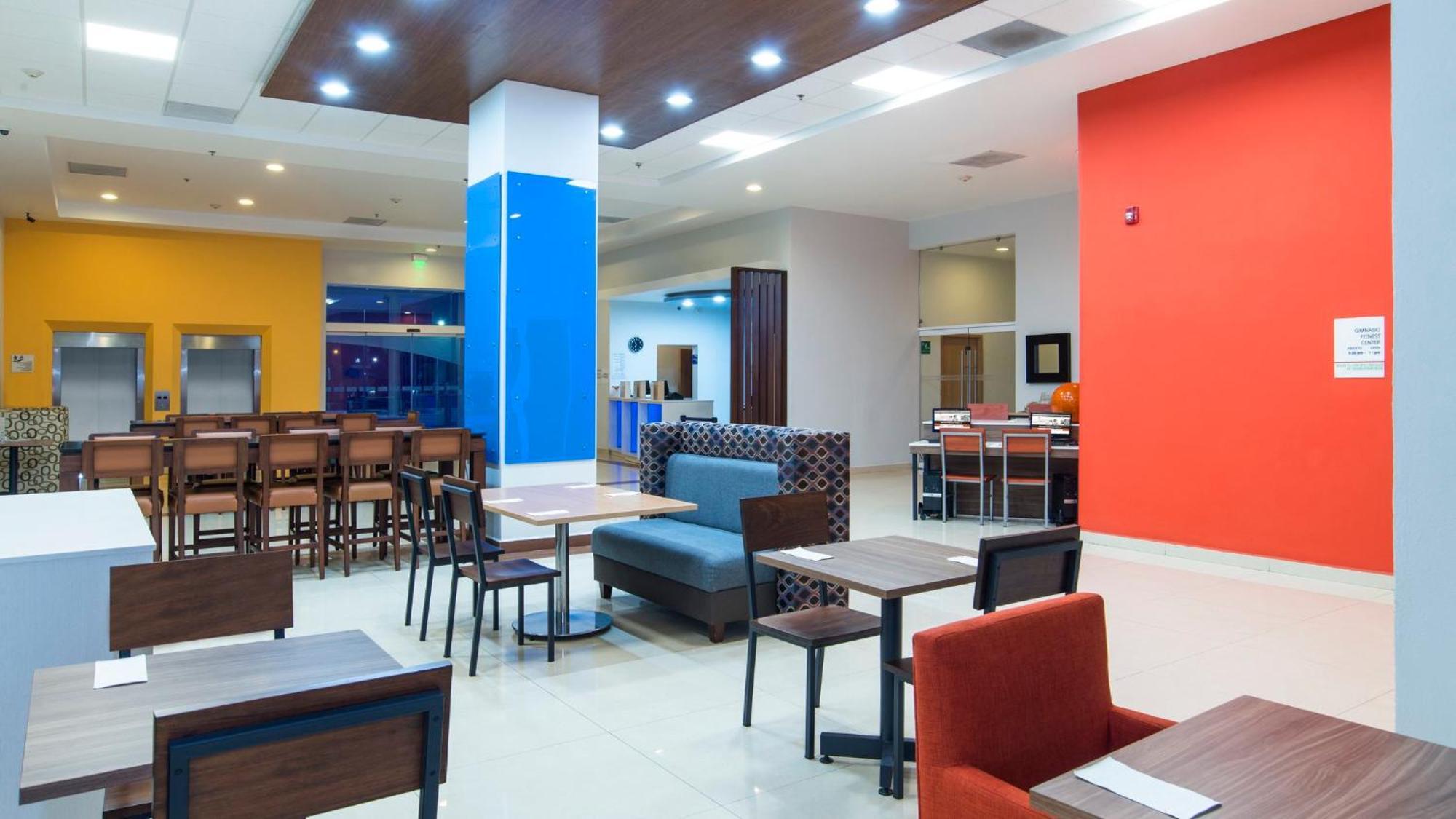 Holiday Inn Express Manzanillo By Ihg Buitenkant foto