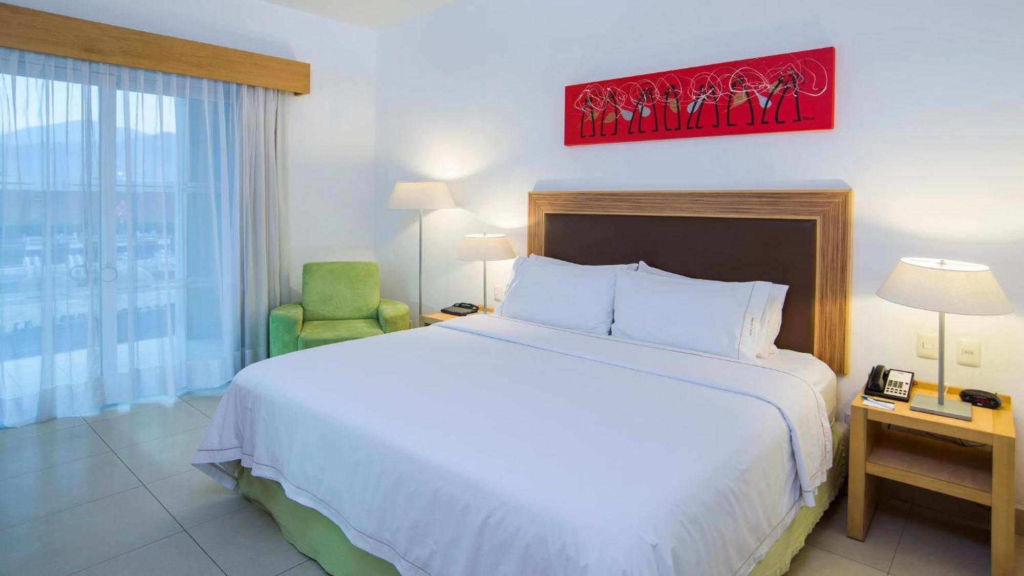 Holiday Inn Express Manzanillo By Ihg Buitenkant foto